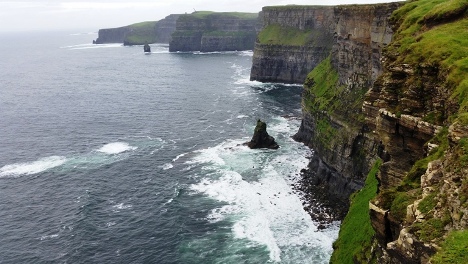 studieren in irland cliffs of moher